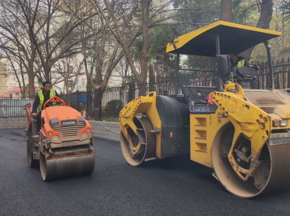 鄭州瀝青路面施工團隊從拌合站到通車日：一條路的“誕生史詩”